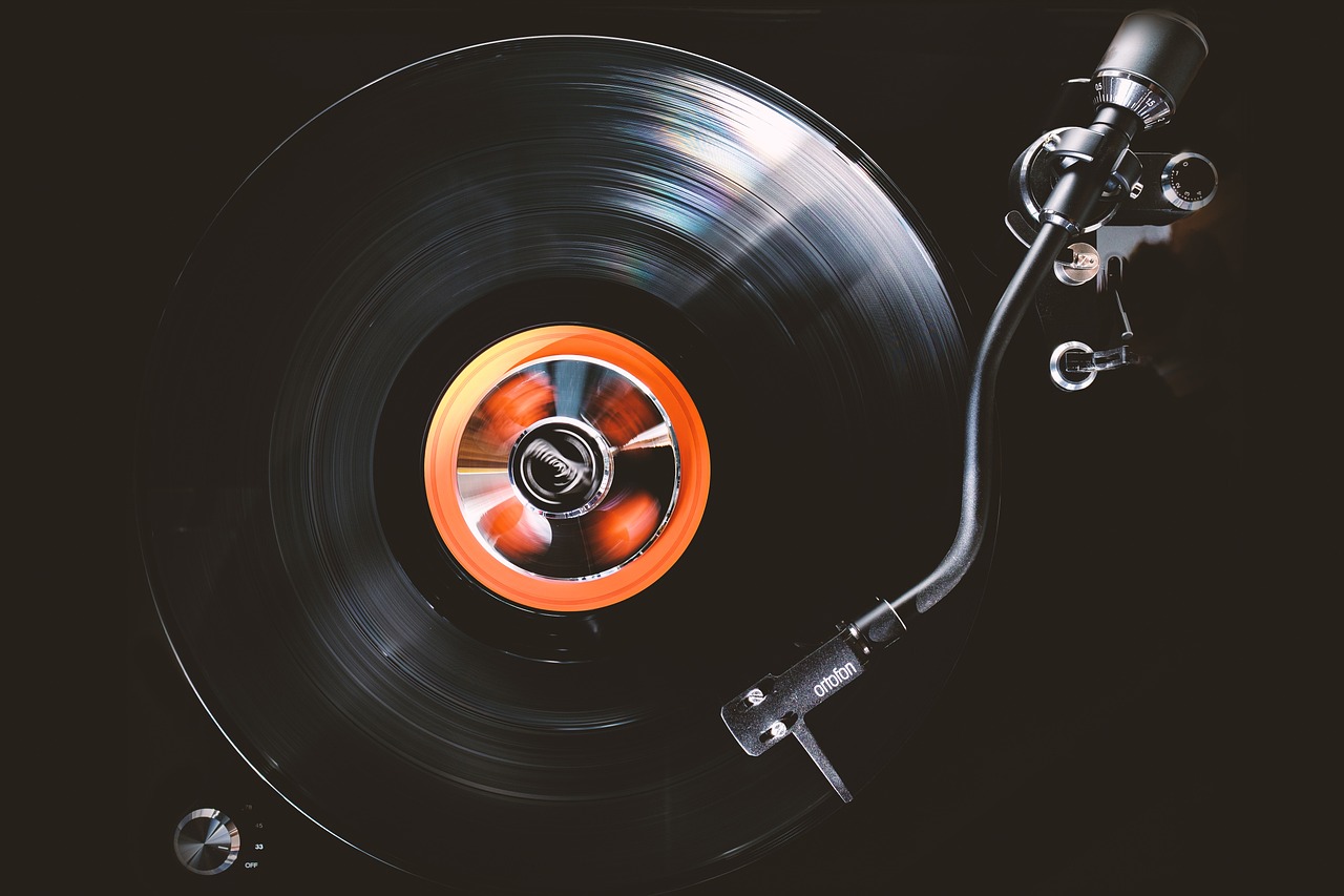 Knowing how to fix turntable audio issues will make your life much easier.